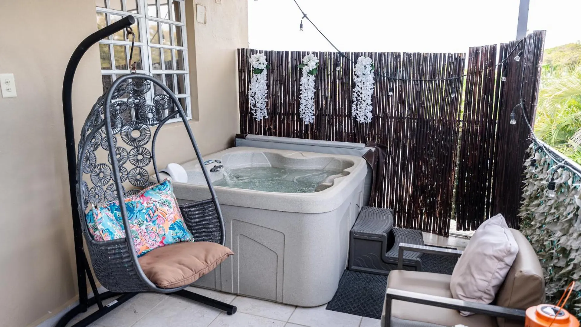 Private Jacuzzi Oasis With Mountain Views And Free Parking Apartment Ponce Puerto Rico